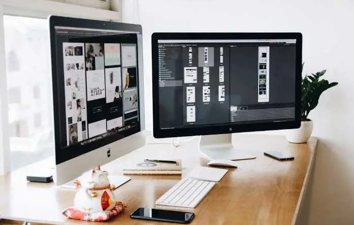 How to choose the Right Website Builder or CMS to run an online business - Side Income Source